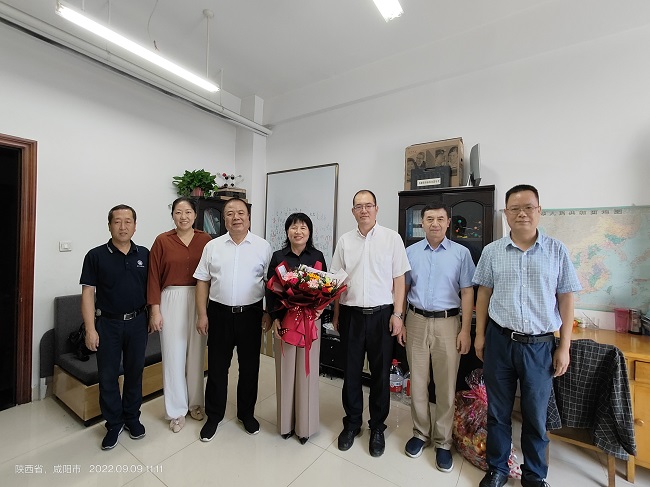 d230b7ea3a59437d83a89e4010c36893.jpg 汪玉秀.jpg