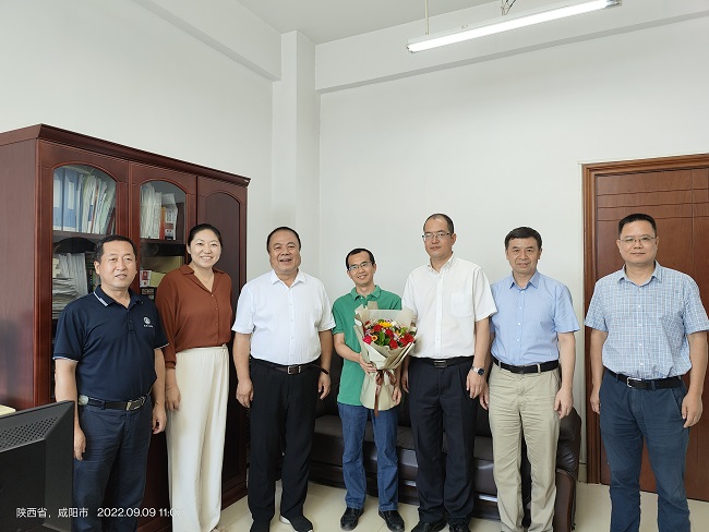 3e064a5c72114476ab4c475270ab61f6.jpg 常明欣.jpg